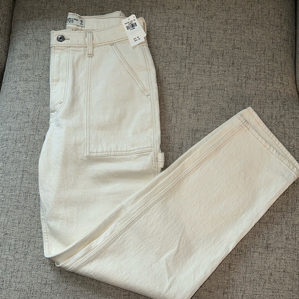 NWT Abercrombie 90s Straight Carpenter Jeans